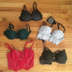 Victoria’s Secret bundle of bras